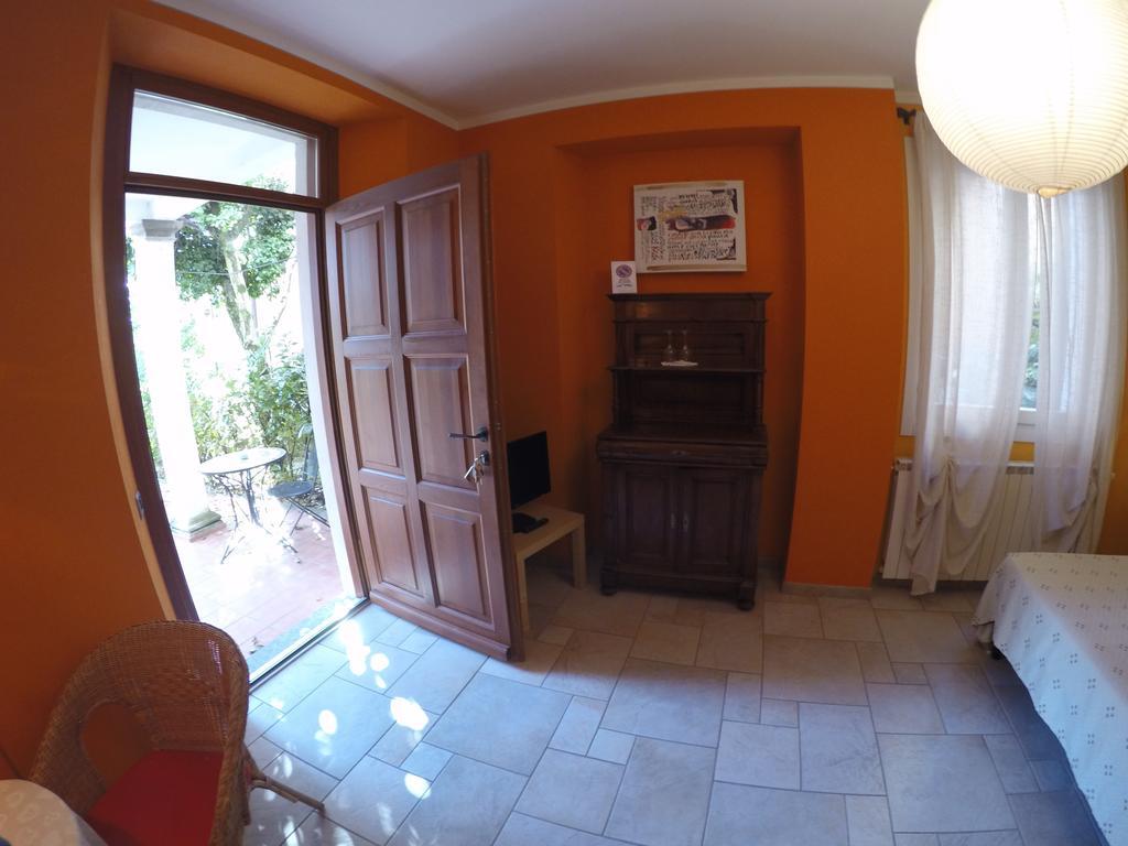 Casa Maria Teresa Appartement Cannero Riviera Buitenkant foto